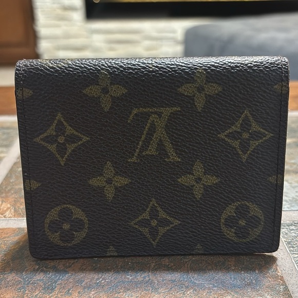 Vintage Louis Vuitton Bifold Wallet - Picture 3 of 8